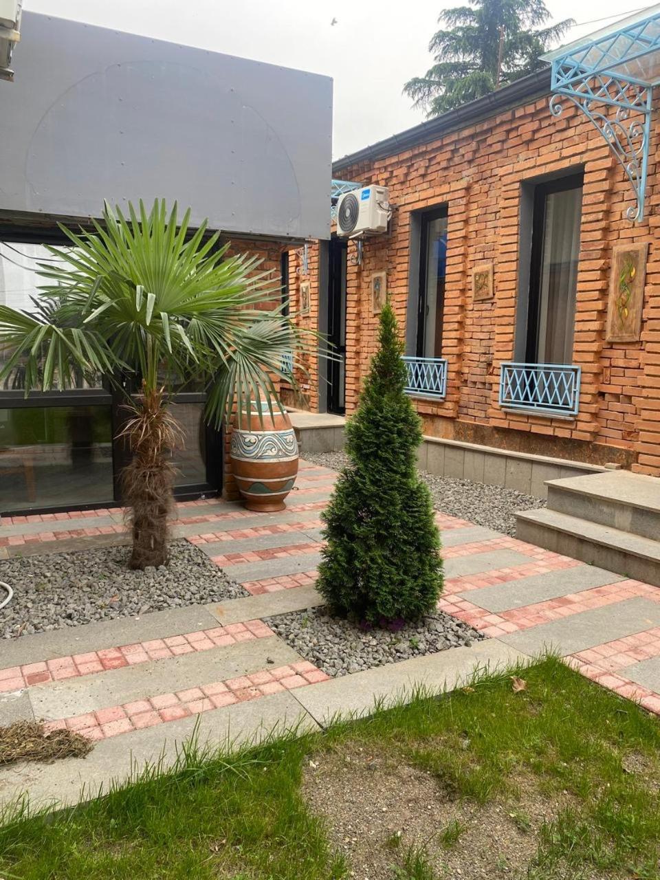 Hotel Varla Kutaisi Exterior foto